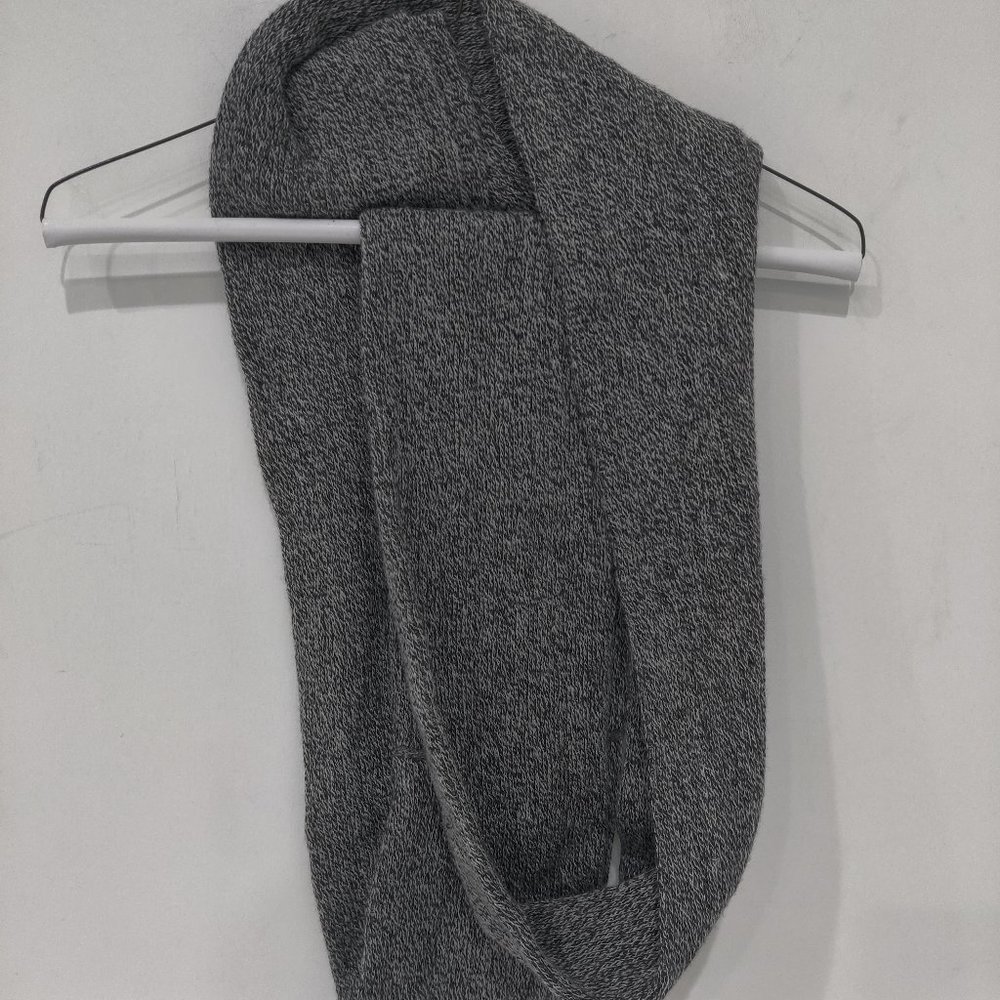 NWoT Women's Loop Scarf Charcoal Heather Winter Scarf One Size $45 CC149